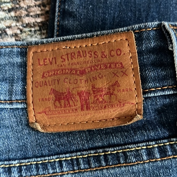Levi’s boyfriend skinny 28/32 - Picture 5 of 7